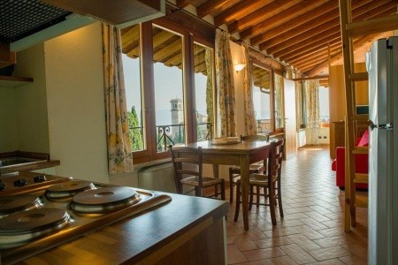 Borgo Clear Dawn