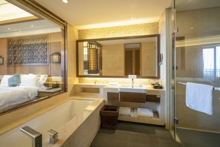 Sanya Bay Guest House - 14
