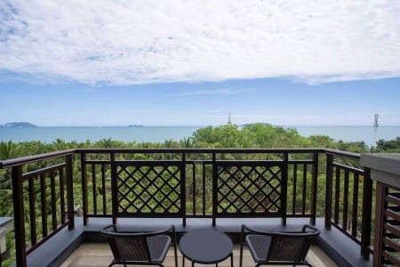 Sanya Bay Guest House - 35