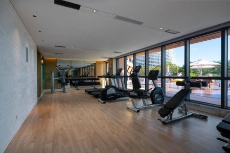 Golden Phoenix Seaview Hotel - 15