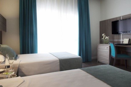 Hotel Serrano By Aa Hoteles