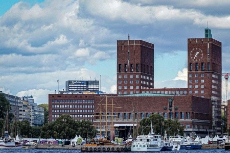 Oslo - hlavné mesto Nórska letecky - 3