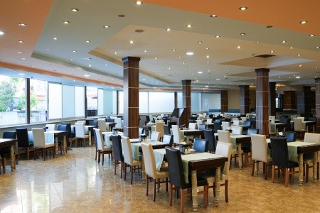 Club Tess - 23