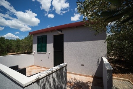 Robinzonáda 3298-4213 - 4