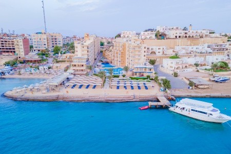 King Tut Aqua Park Beach Resort