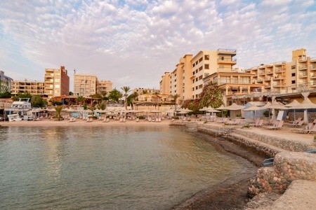King Tut Aqua Park Beach Resort