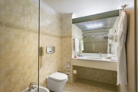 Xanadu Resort - 320