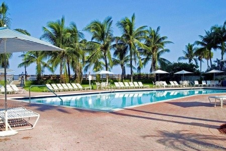 Holiday Inn Miami Beach Oceanfront - 3