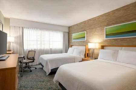 Holiday Inn Miami Beach Oceanfront - 6