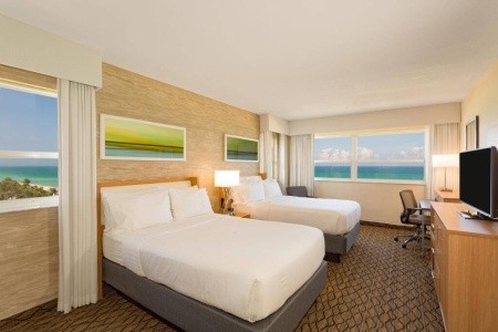 Holiday Inn Miami Beach Oceanfront - 8