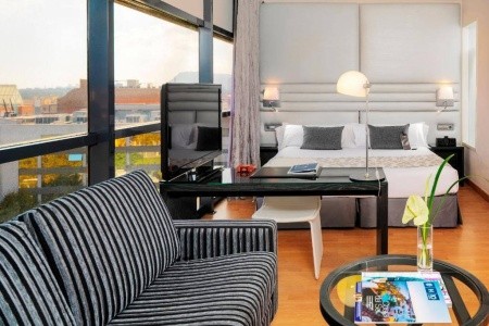 H10 Marina Barcelona - 15