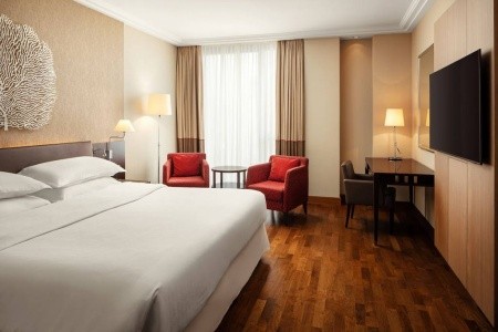 Slovensko Bratislava a okolie Sheraton Bratislava 3 dňový pobyt Raňajky Vlastná April 2027 (22/04/27-24/04/27)