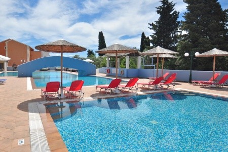 Michelangelo Resort (Ex Memento Kassiopi Resort) - 11