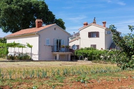Apartmány 3298-4827