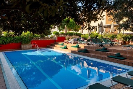 Aqua Hotel Bertran - 10