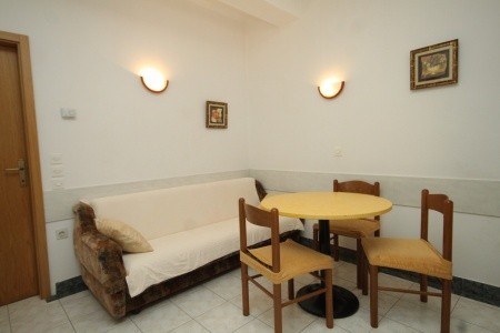 Apartmány 3298-1930 - 2