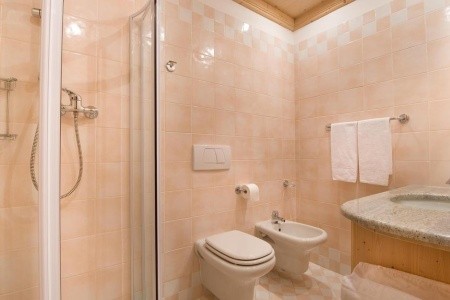 Suite Hotel A Residence Boscone - 11