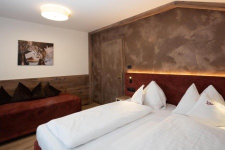 Hotel Alte Goste & Residence Iris
