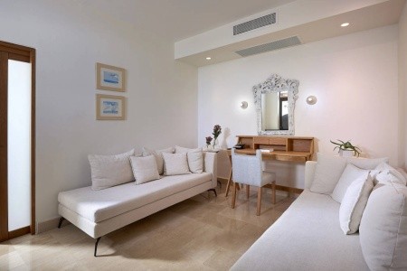 St. Nicolas Bay - 4