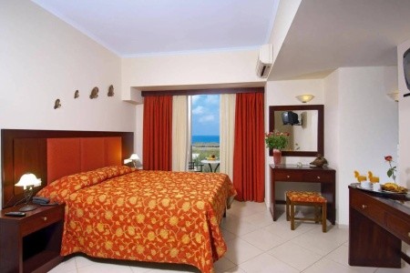 Selini Suites - 4