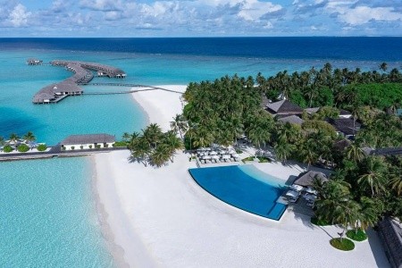 Velassaru Maldives Resort