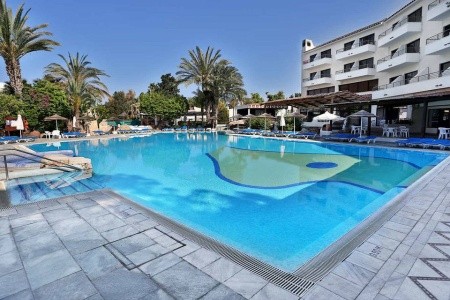 Paphos Gardens Holiday Resort - 2