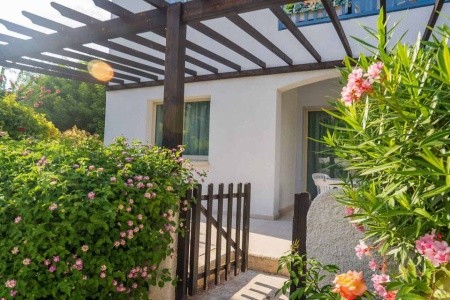Paphos Gardens Holiday Resort - 8