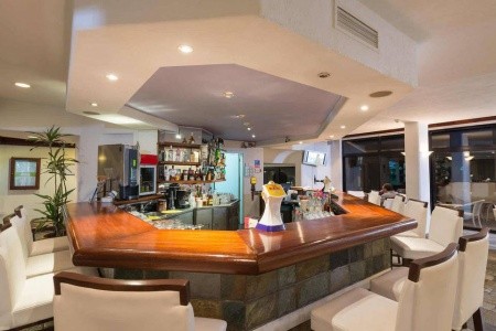 Paphos Gardens Holiday Resort - 19