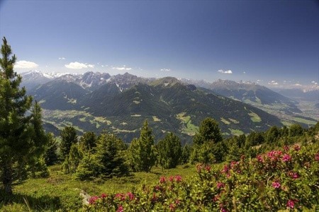 Krása horských štítů nad Innsbruckem - 1