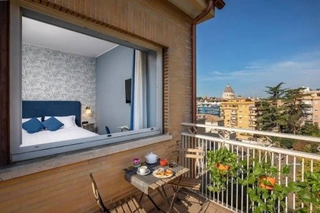 Bloom Hotel Roma