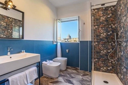 Bloom Hotel Roma