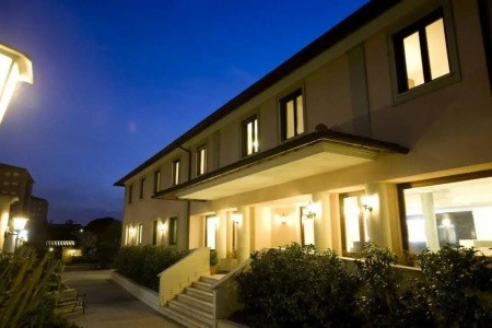Alba Domus Roma B&B
