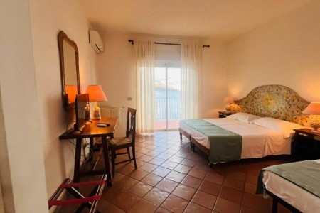 Bay Palace - 8
