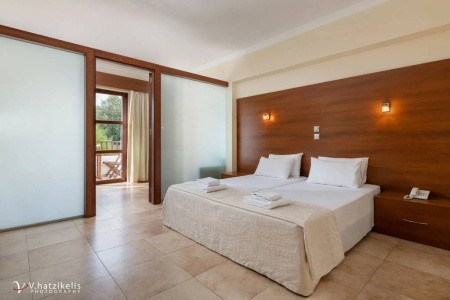 Costa Lindia Beach - 5