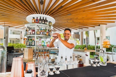 Bakour Punta Cana Suites (Ex. Radisson Blu Resort & Residence)