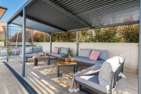Villa B2