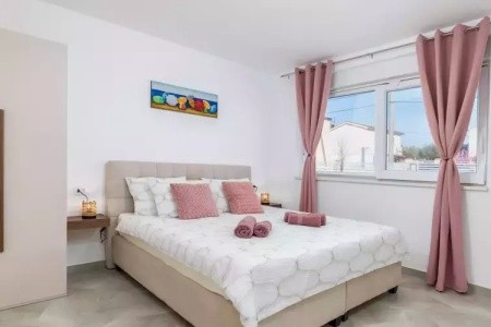 Villa B2
