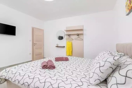Villa B2