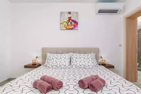 Villa B2