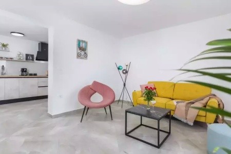 Villa B2