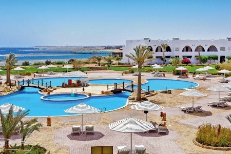 The Three Corners Equinox Beach Resort - 27