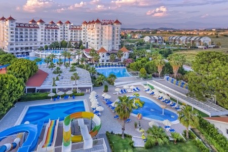Serenis Hotel - 4