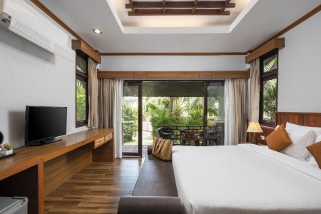 Phangan Bayshore Resort