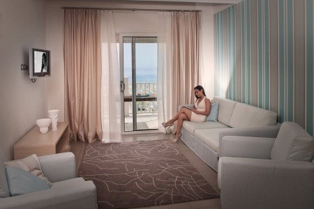 Le Rose Suite