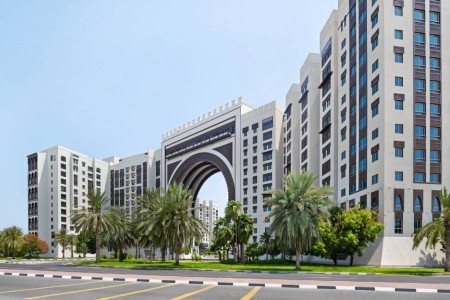 Oaks Ibn Battuta Gate Dubai - 5