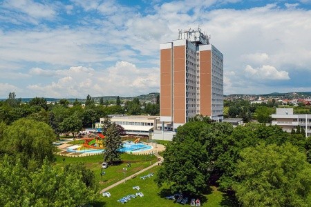 Marina - 2