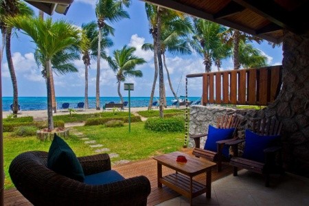 Coco De Mer & The Black Parrot Suites - 4