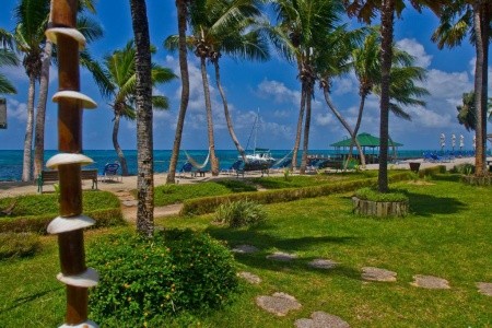 Coco De Mer & The Black Parrot Suites - 5