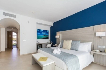 Royal Palm Resort & Spa - 4