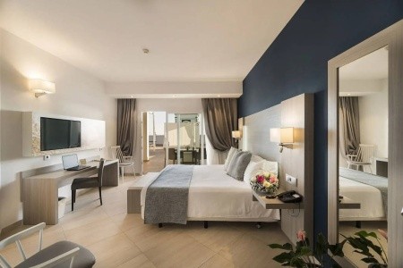 Royal Palm Resort & Spa - 5